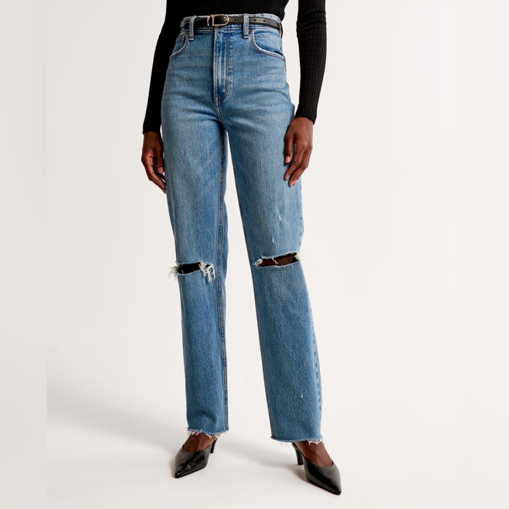 Abercrombie 90s Straight Jean | 28L | Medium Wash